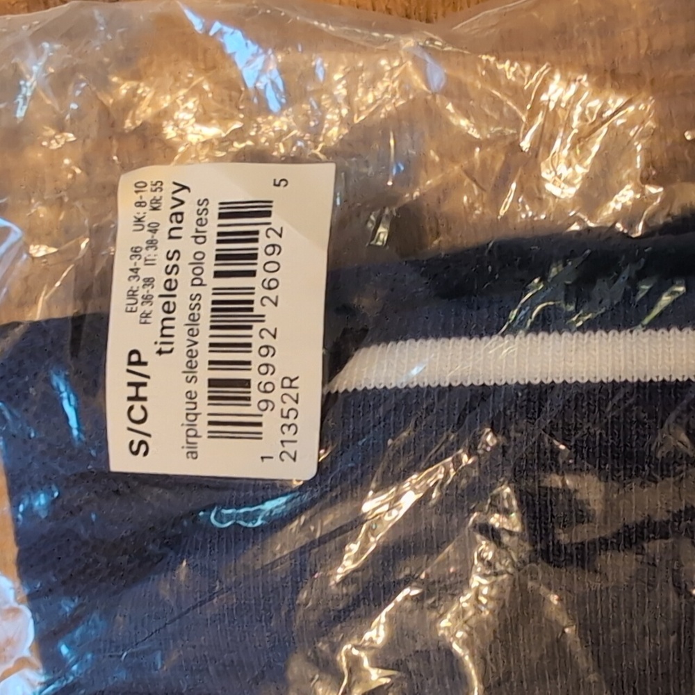 Spanx Airpique Sleeveless Polo Dress - S - Picture 3 of 3